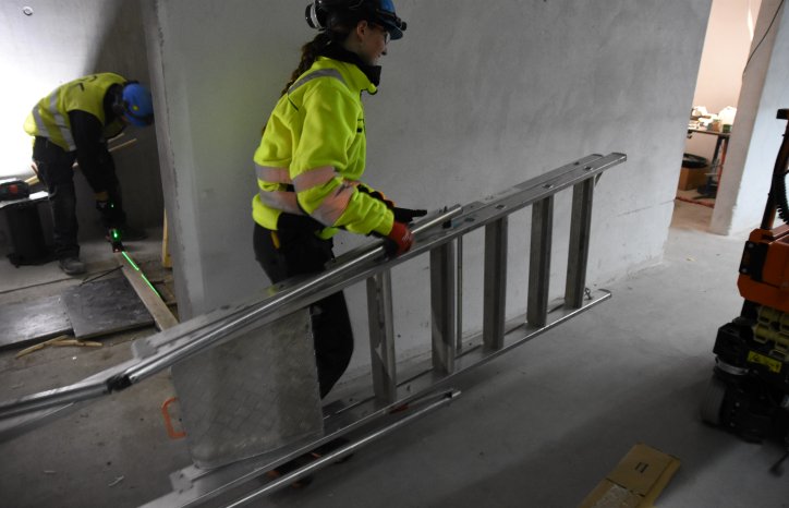 Linn Vingan på nye Tøyenbadet