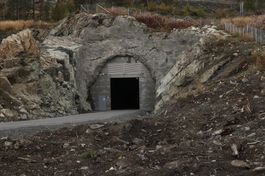 Port inn til adkomsttunnel fra ute. Foto: GK / Harald Vingelsgaard