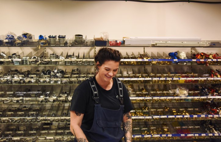 Silje Katrine Høva Johansen er servicerørlegger i GK.